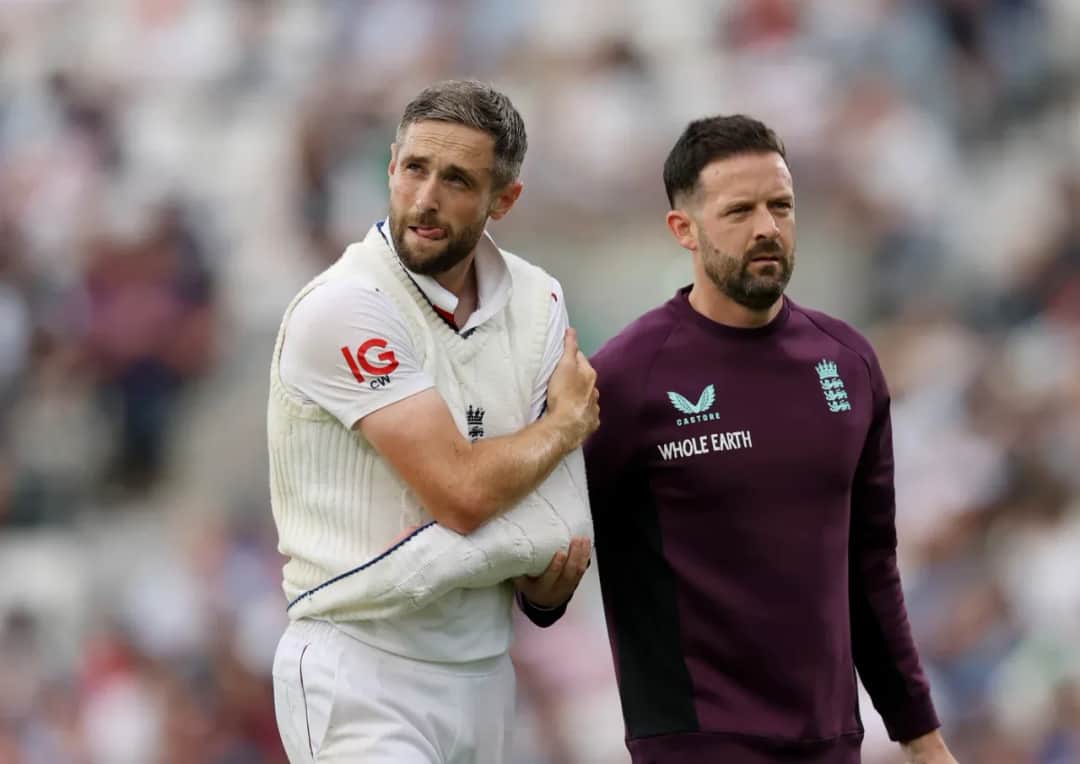 Chris Woakes shoulder blow.webp